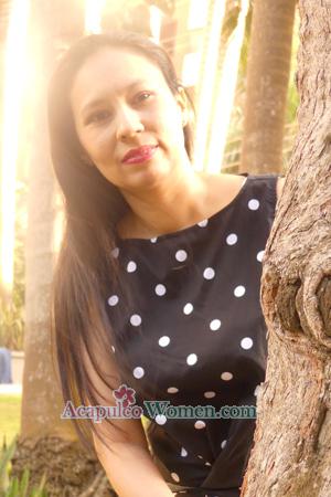 184595 - Liseth Age: 42 - Colombia