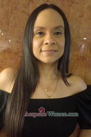 213758 - Paola Alexandra Age: 45 - Colombia