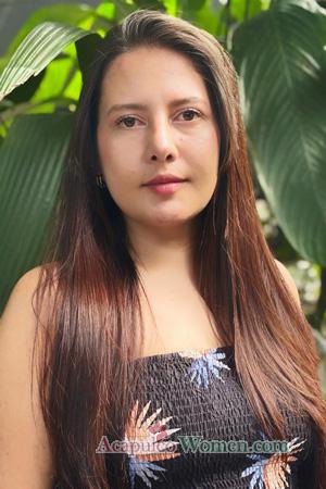 223424 - Tatiana Age: 28 - Colombia