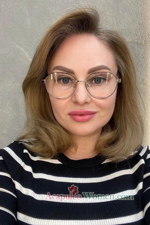 224213 - Natalya Age: 48 - Ukraine