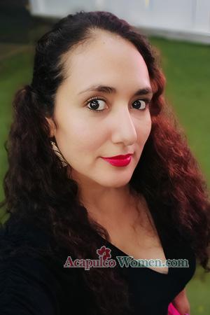 227199 - Grace Age: 34 - Peru