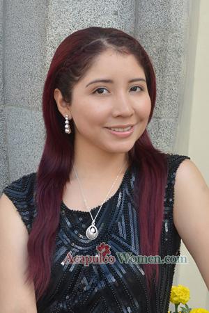 227290 - Leonela Age: 27 - Peru